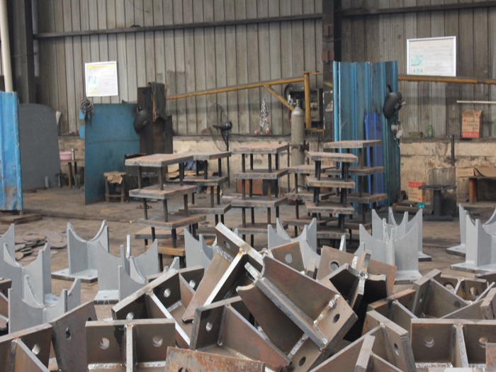 聊城螺栓球支座